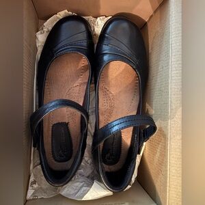 Earth Origins Black Mary Jane Comfort Flats   Size 8 1/2